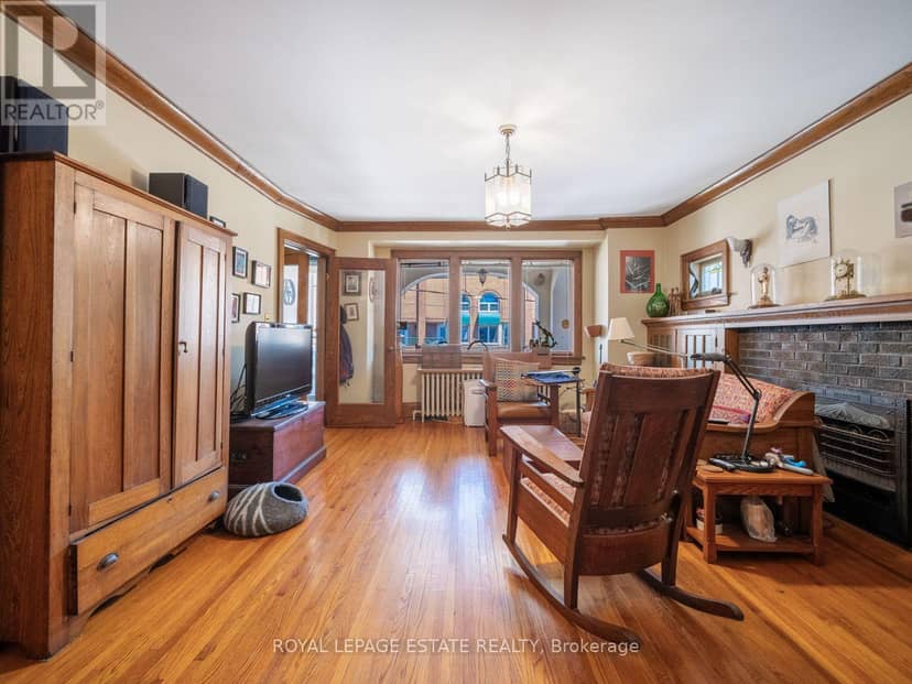 2275 Queen Street E — photo 17 of 40