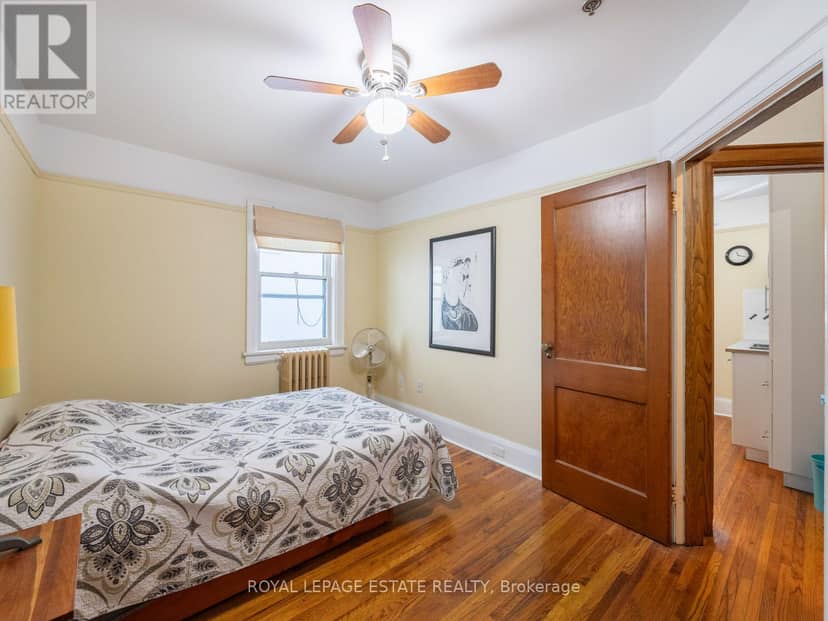 2275 Queen Street E — photo 28 of 40