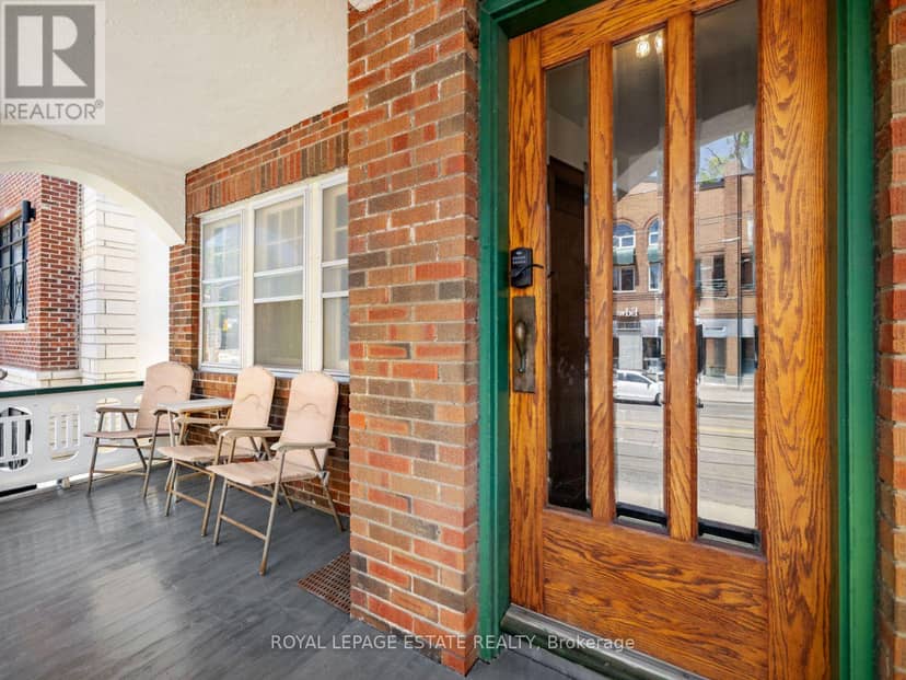 2275 Queen Street E — photo 6 of 40