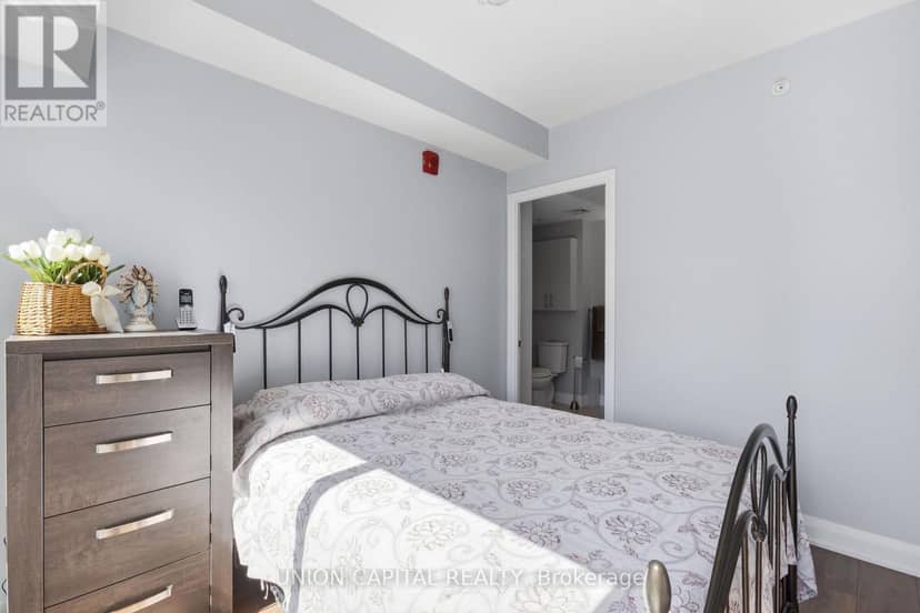 412 - 112 Woodbridge Avenue — photo 9 of 19