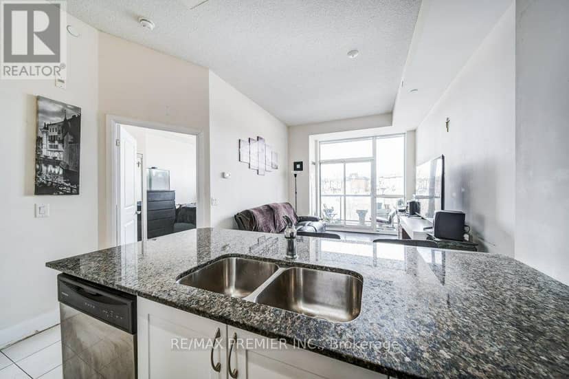 209 - 4700 Highway 7 Road — photo 5 of 21