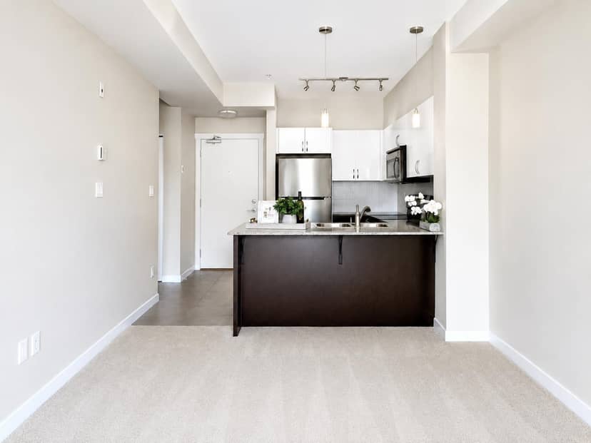 425 13789 107A AVENUE, Surrey, photo 6