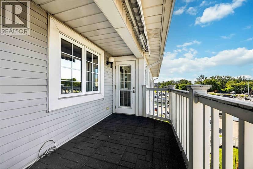 1520 VENETIAN BOULEVARD Unit# M-306 — photo 30 of 34