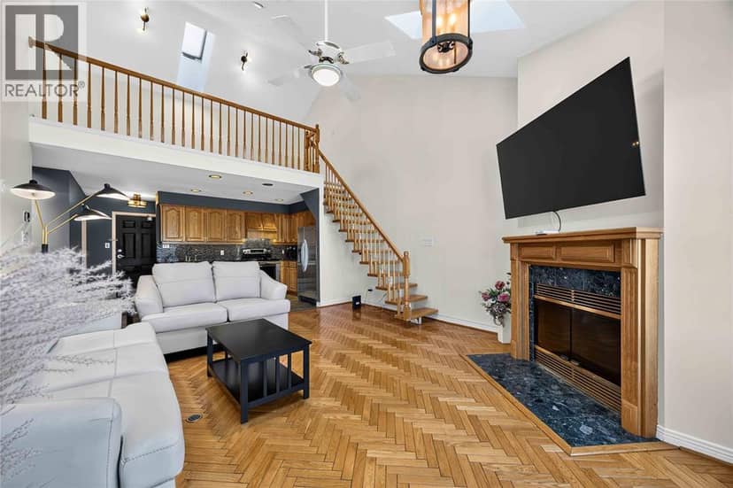 1520 VENETIAN BOULEVARD Unit# M-306 — photo 5 of 34