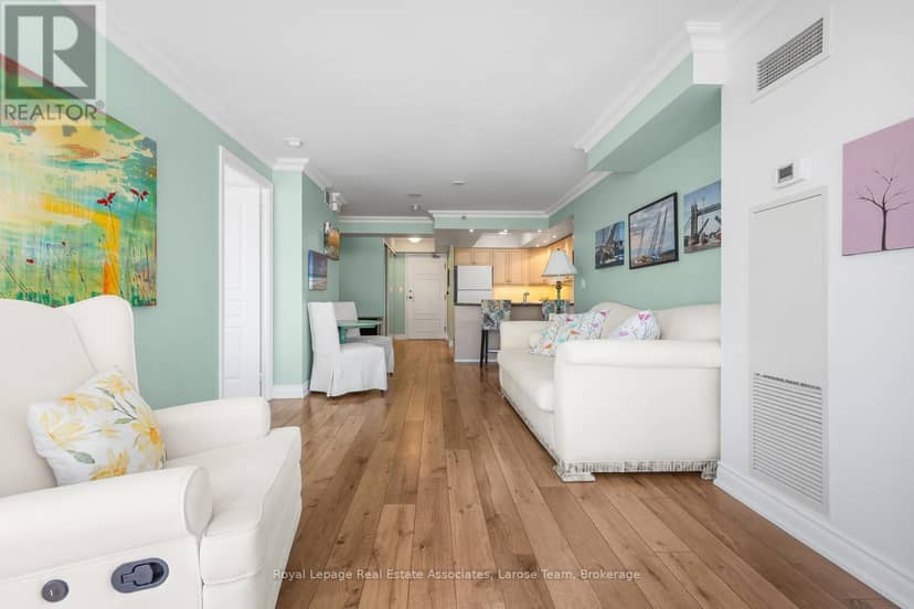 2101 - 3 Marine Parade Drive — photo 11 of 34