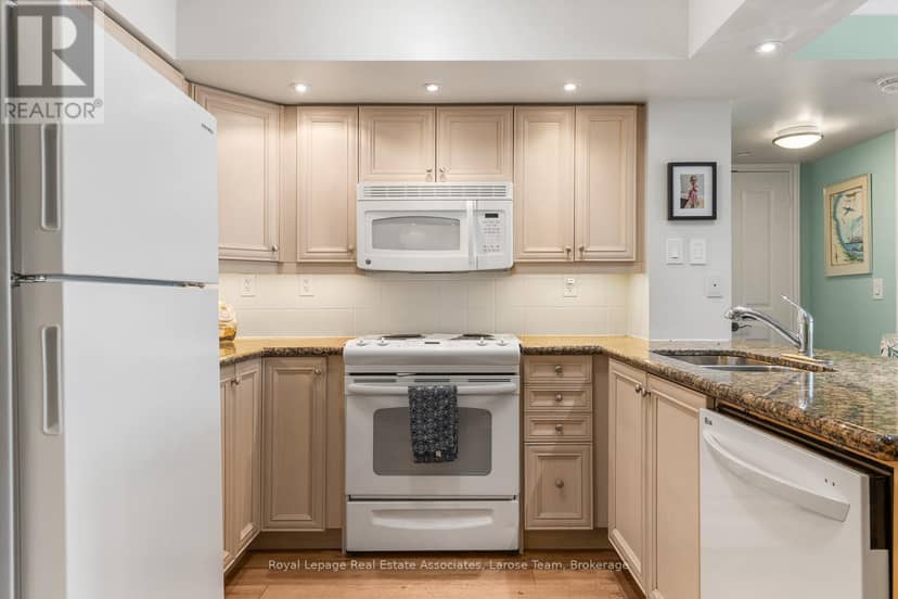 2101 - 3 Marine Parade Drive — photo 7 of 34