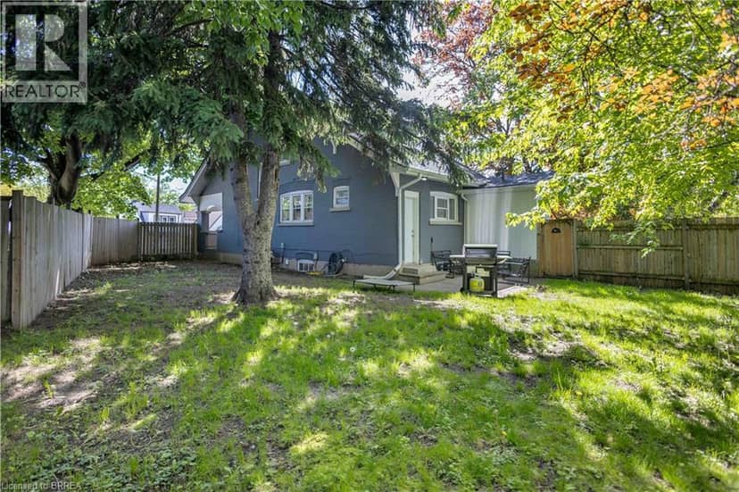 378 NORFOLK Street N — photo 24 of 29