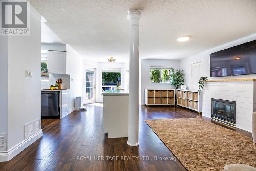 80 Brandon Road — photo 8 of 40