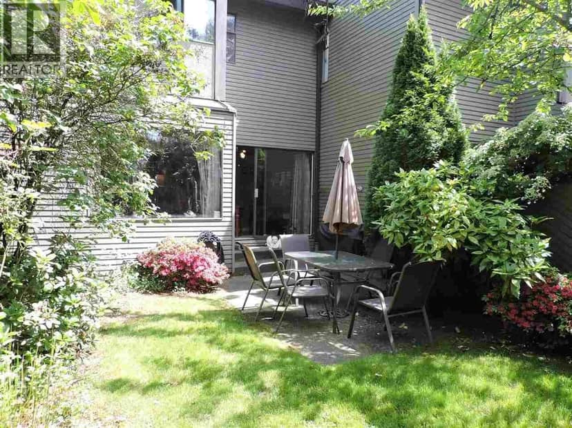 1147 MONTROYAL BOULEVARD, North Vancouver, photo 2