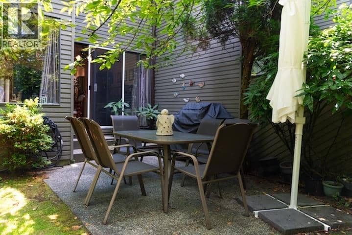 1147 MONTROYAL BOULEVARD, North Vancouver, photo 4