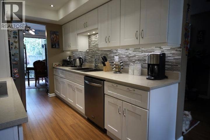 1147 MONTROYAL BOULEVARD, North Vancouver, photo 7