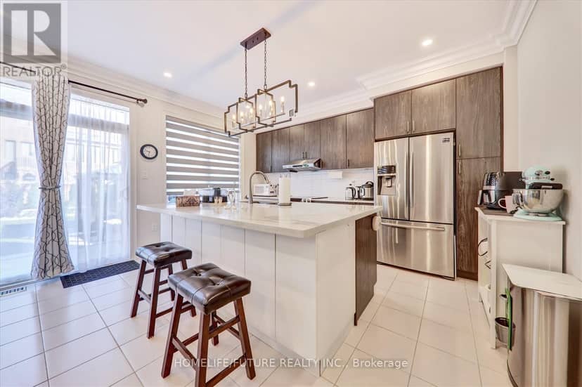 104 Holland Vista Street — photo 13 of 40