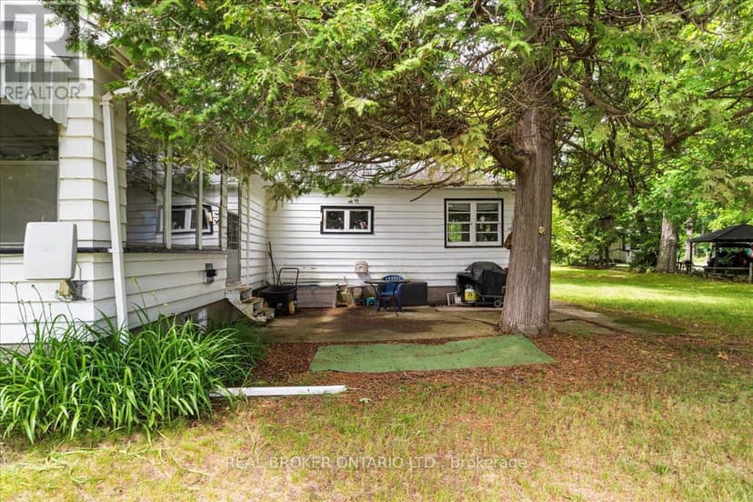 430 Lake Road — photo 3 of 35