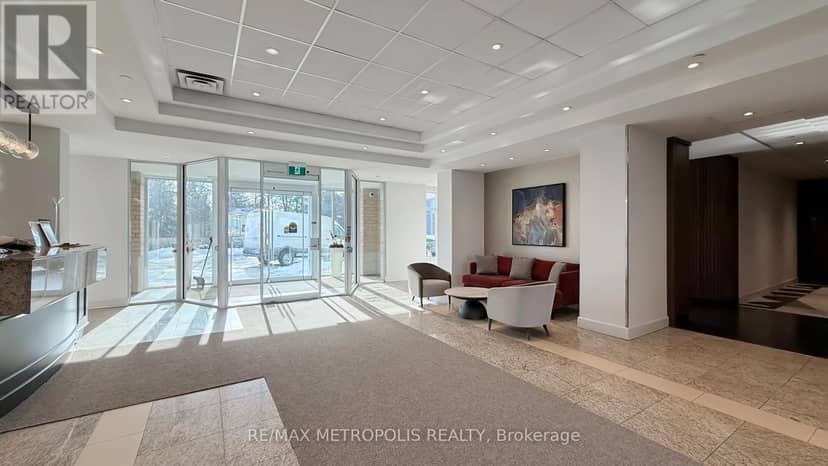 228 - 701 Sheppard Avenue W — photo 32 of 40