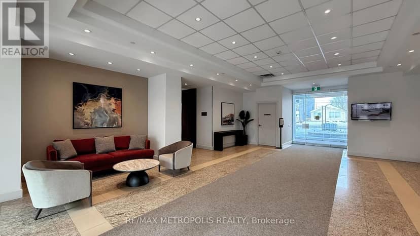 228 - 701 Sheppard Avenue W — photo 34 of 40