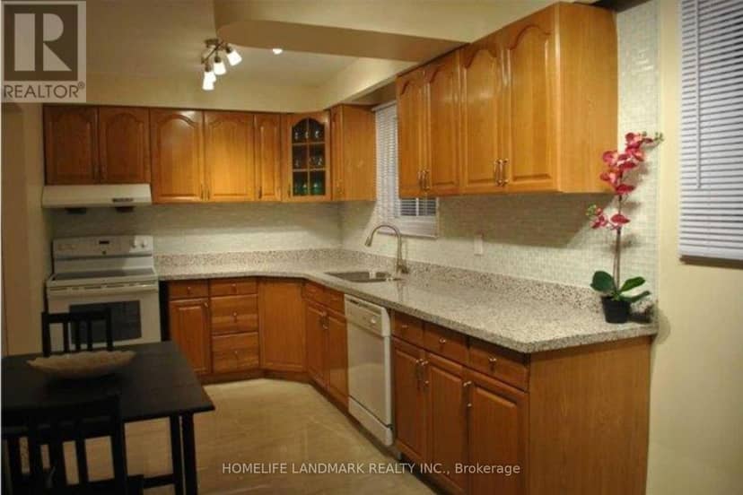 28 Roywood Drive — photo 9 of 28