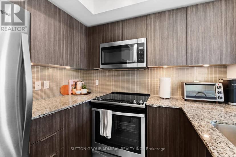 4908 - 30 Shore Breeze Drive — photo 10 of 36