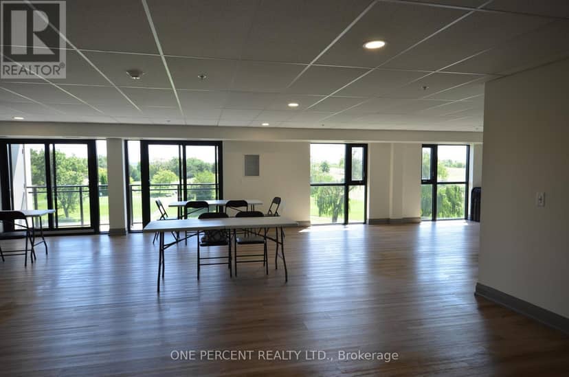 139 - 50 Herrick Avenue — photo 8 of 23