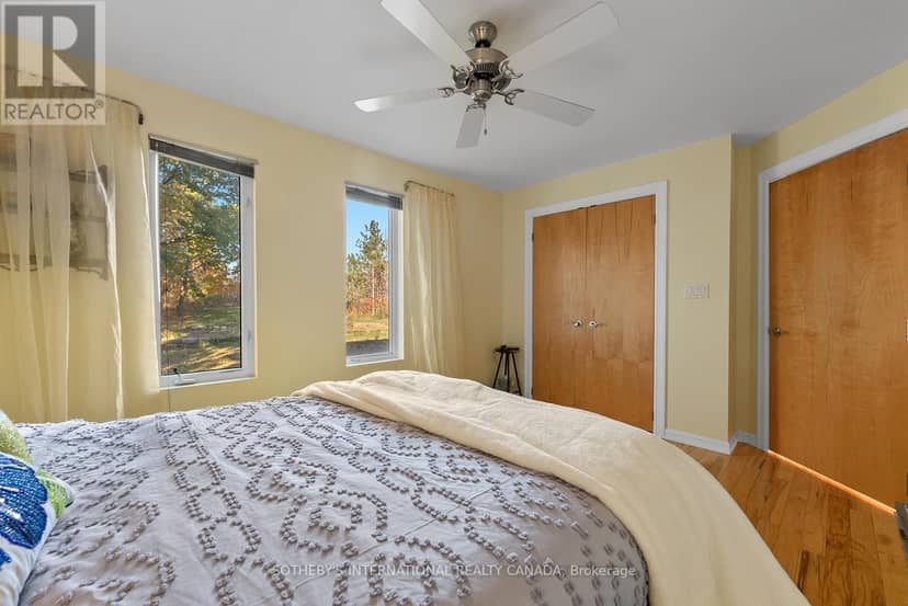 4390 Highway 7 — photo 16 of 34