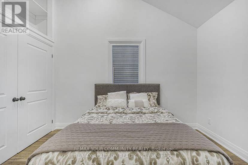 6167 Skinner Street — photo 17 of 27