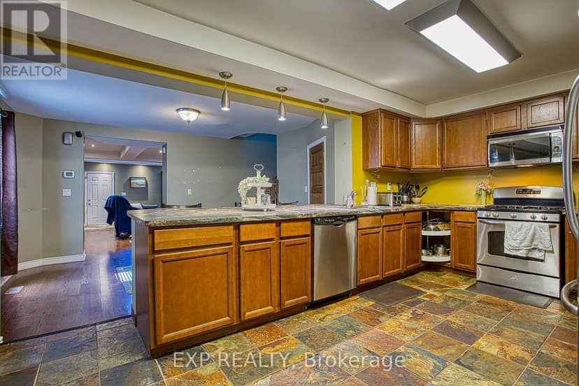 227 Beach Road — photo 10 of 12