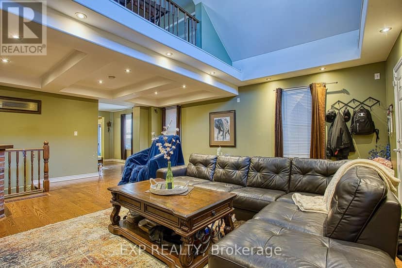 227 Beach Road, Hamilton, photo 7