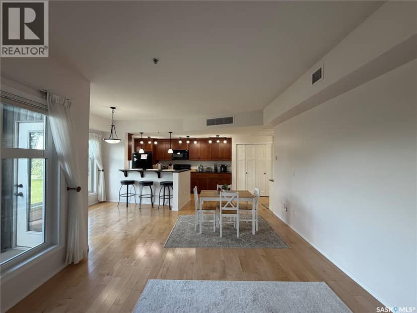 210 1220 Blackfoot DRIVE — photo 13 of 34