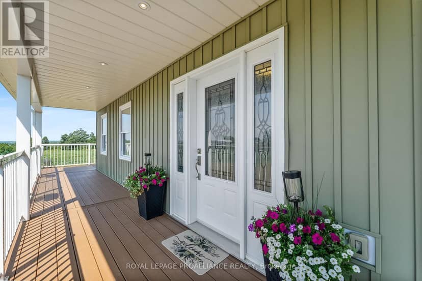 1526 County Road 2 — photo 4 of 40