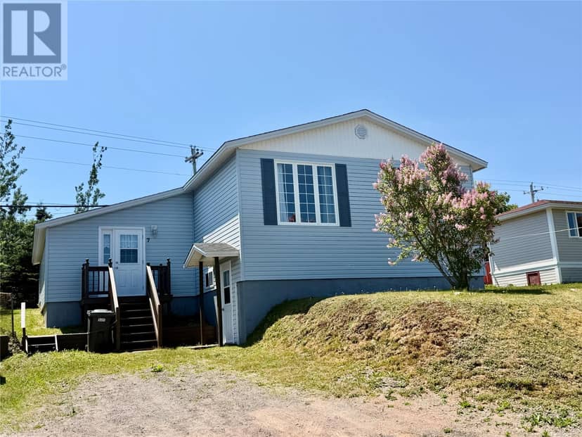 7 Canning Road — photo 1 of 36