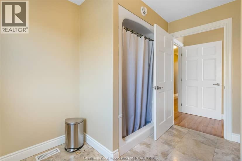 19045 Crest River Avenue — photo 26 of 40