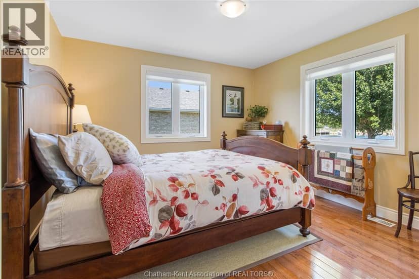 19045 Crest River Avenue — photo 23 of 40
