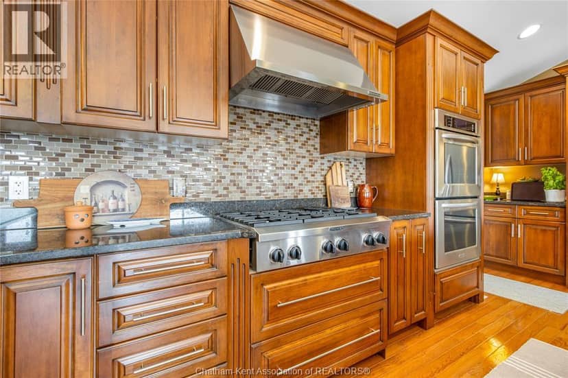 19045 Crest River Avenue — photo 14 of 40