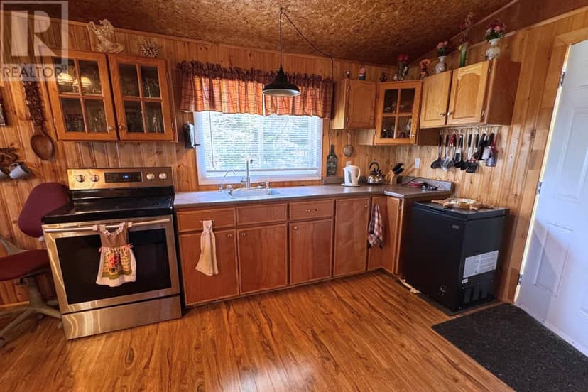 82 Mobile First Pond Road — photo 5 of 12