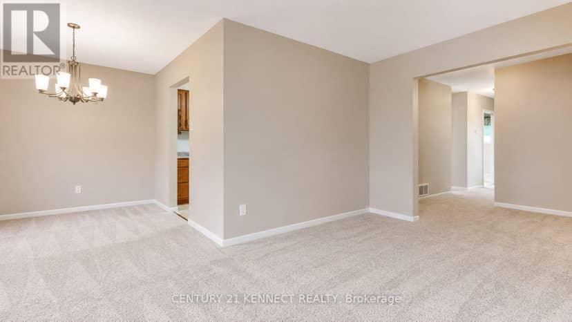 715 Waverly Street N, Oshawa, photo 4