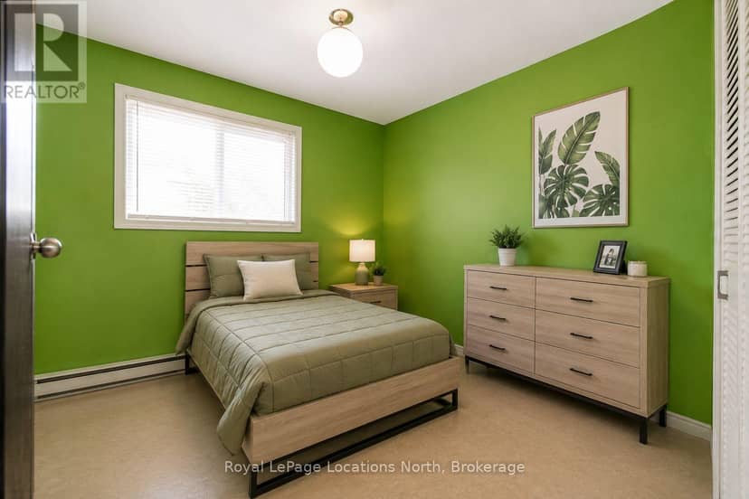 77 Laidlaw Street — photo 15 of 30