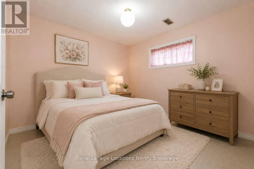 77 Laidlaw Street — photo 17 of 30