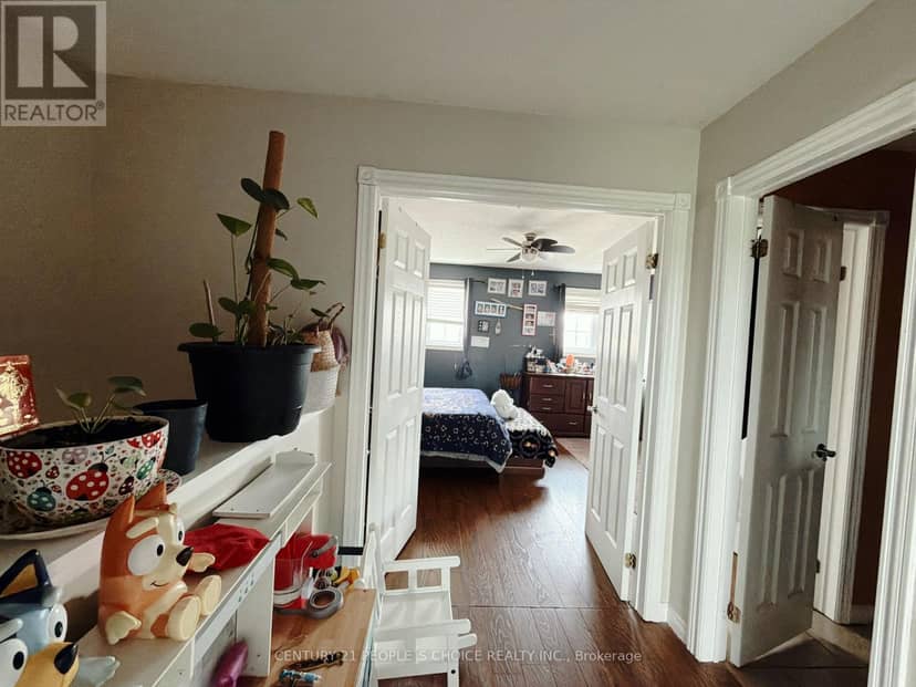 66 Michael Crescent — photo 17 of 40