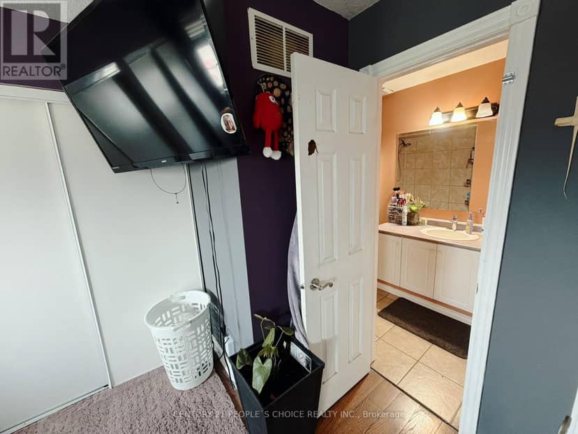 66 Michael Crescent — photo 20 of 40