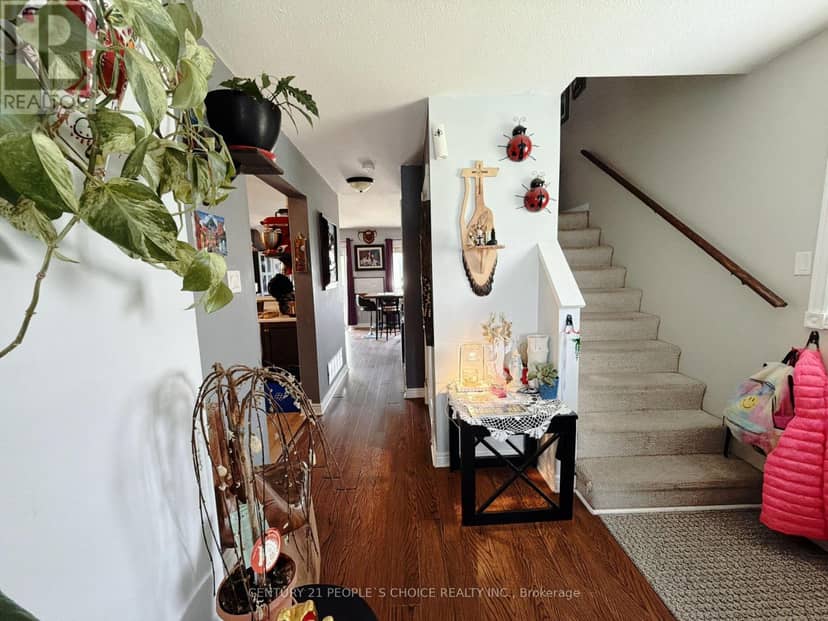 66 Michael Crescent, Barrie, photo 5