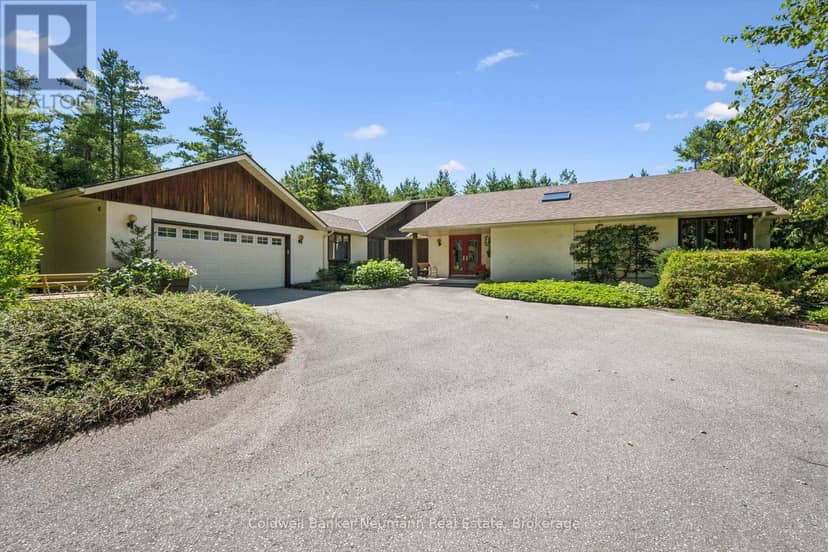 4676 Concession 11 Road — photo 1 of 40