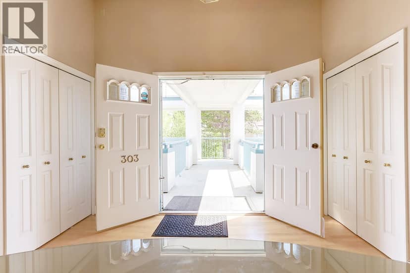 303 7500 ABERCROMBIE DRIVE, Richmond