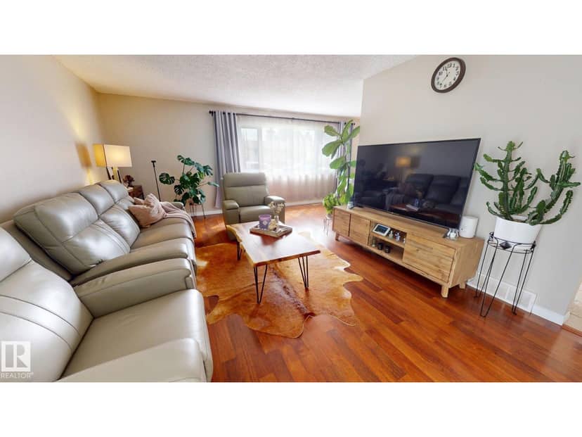 7935 22 AV NW, Edmonton, photo 3
