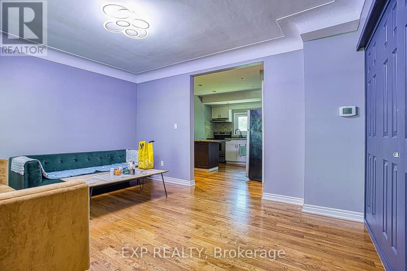 99 Mohawk Road W, Hamilton, photo 3