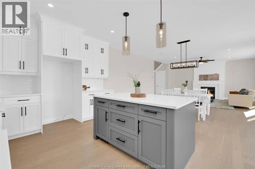 261 Charles Street — photo 17 of 32