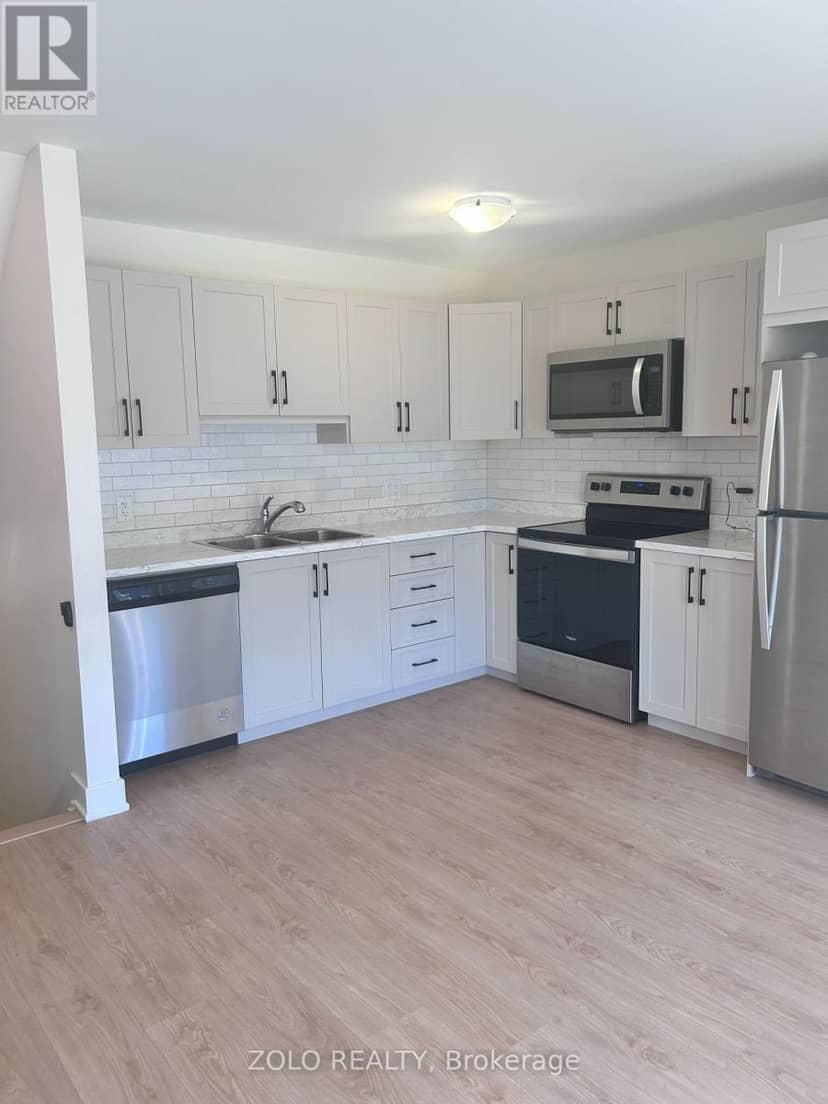 67 Whitcomb Crescent — photo 5 of 18