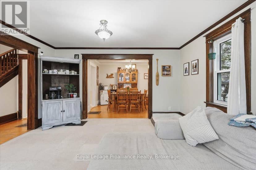 46 Victoria Street — photo 12 of 40