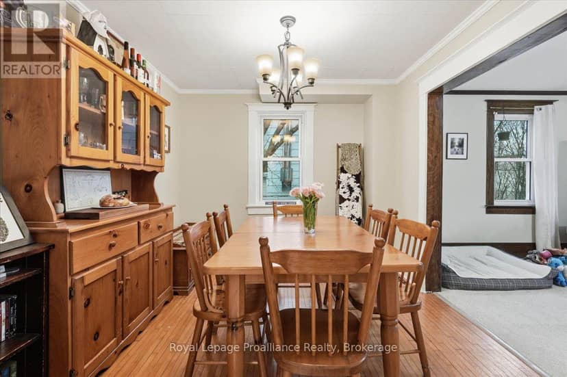 46 Victoria Street — photo 14 of 40