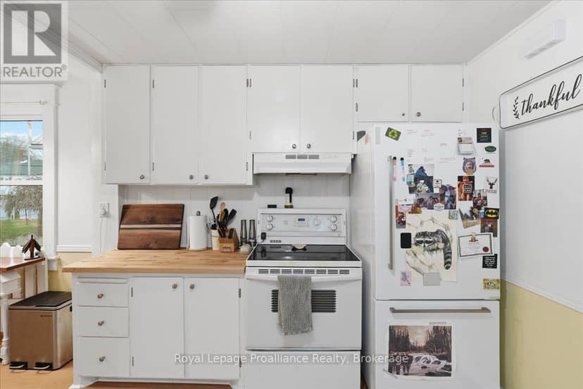 46 Victoria Street — photo 18 of 40