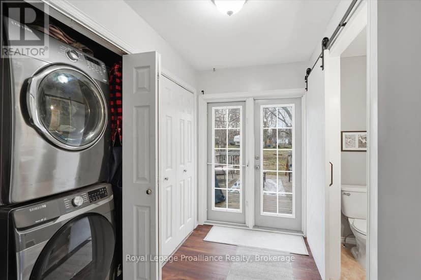 46 Victoria Street — photo 20 of 40