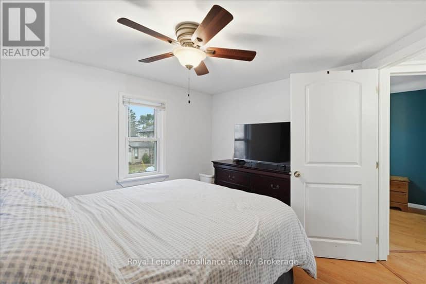 46 Victoria Street — photo 27 of 40